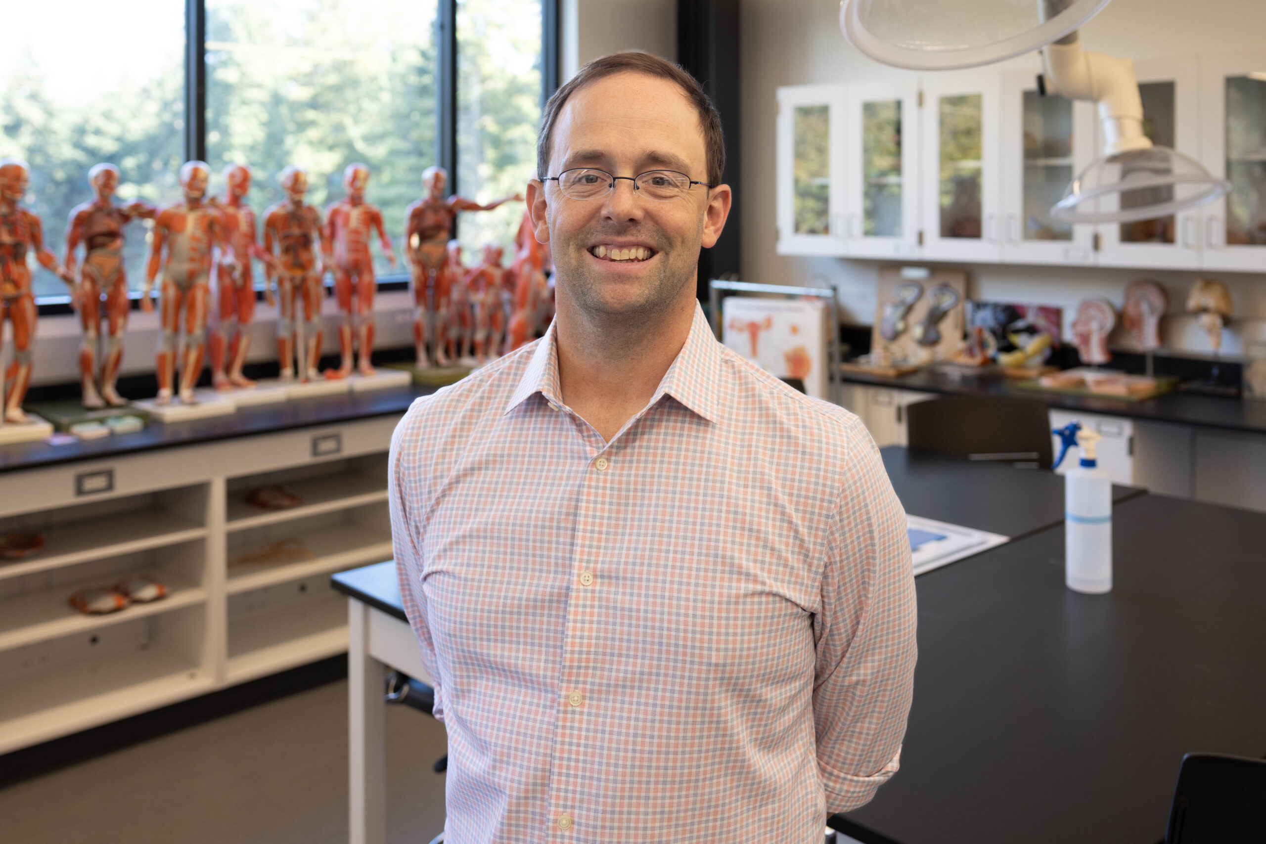 Dr. Ben Wiggins stands in Shoreline Community College's new science lab